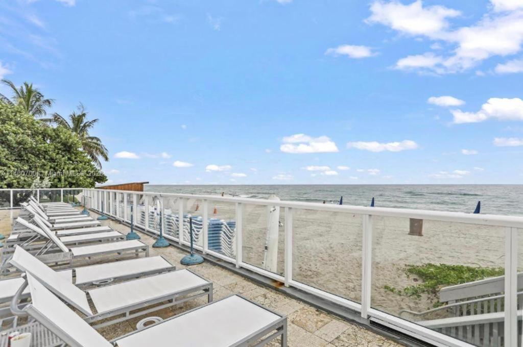 Appartamento Oceanfront With Balcony Sunny Isles - Spectacular! Miami Beach Esterno foto