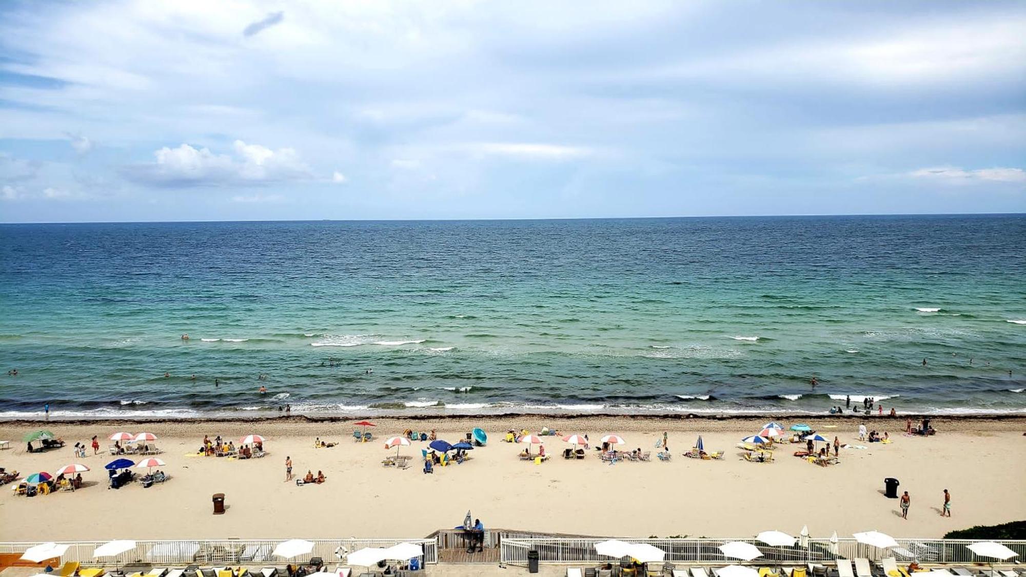 Appartamento Oceanfront With Balcony Sunny Isles - Spectacular! Miami Beach Esterno foto